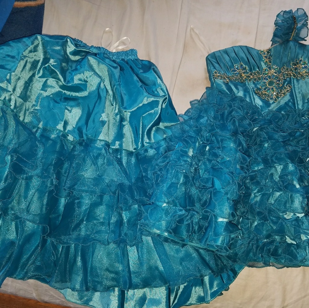 Girl dress